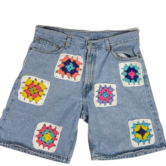 Levi's Pants - Levi’s 550 Denim Jean Shorts With Granny Squares Quilted Size 36 Vintage Upcycle